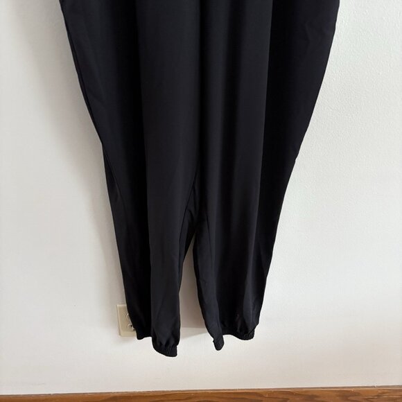 Banana Republic Women 6 Black V-Neck Spaghetti Straps Drapey Jogger Jumpsuit - Picture 3 of 14